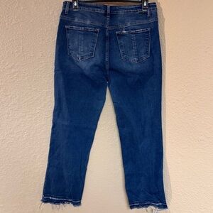 Risen Distressed Jeans